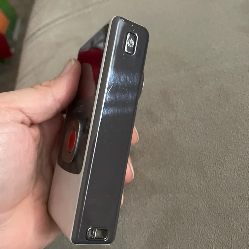 Flip UltraHD White Video Camera